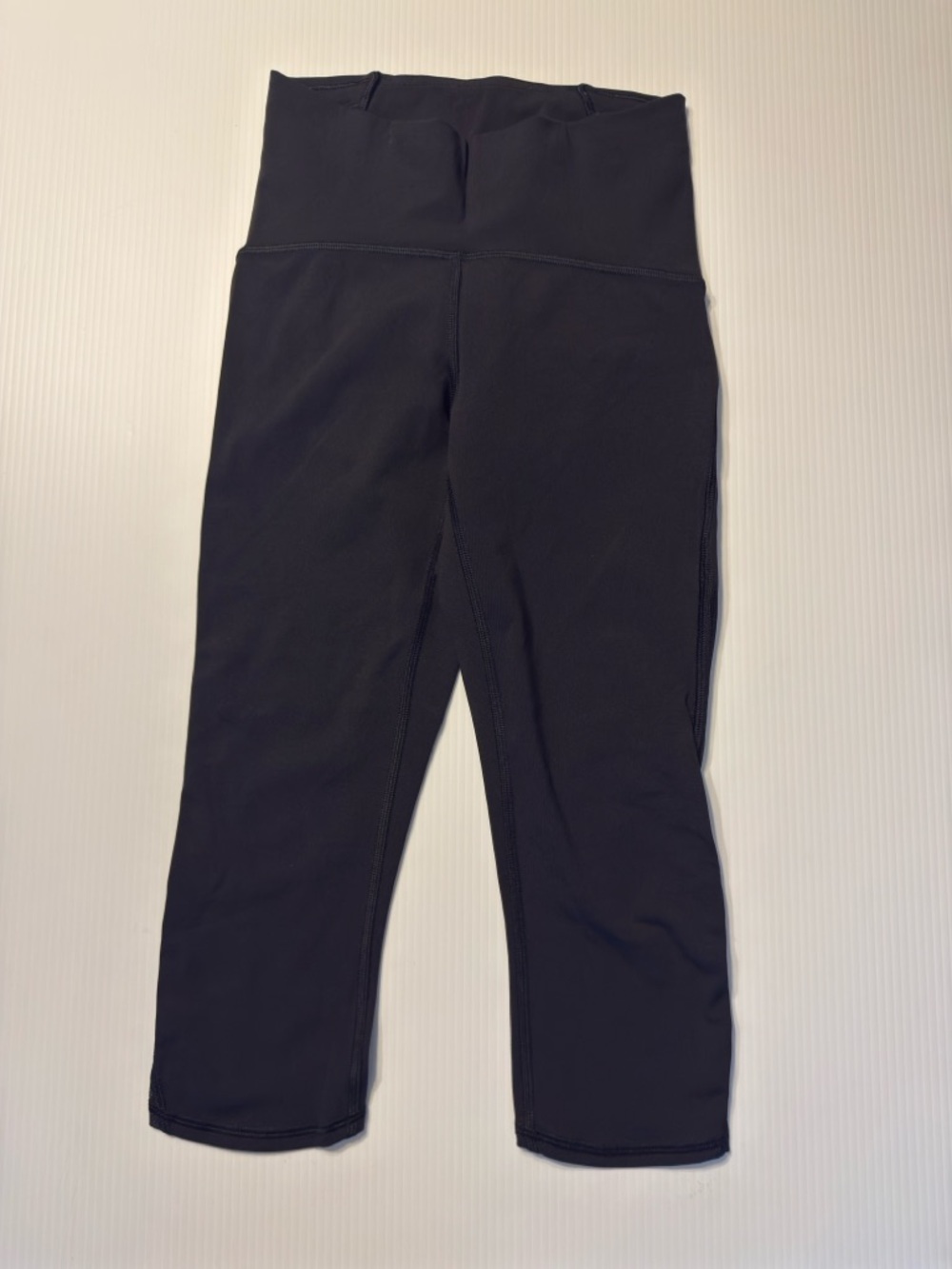 lululemon athletica Black High-Rise Capri Leggings